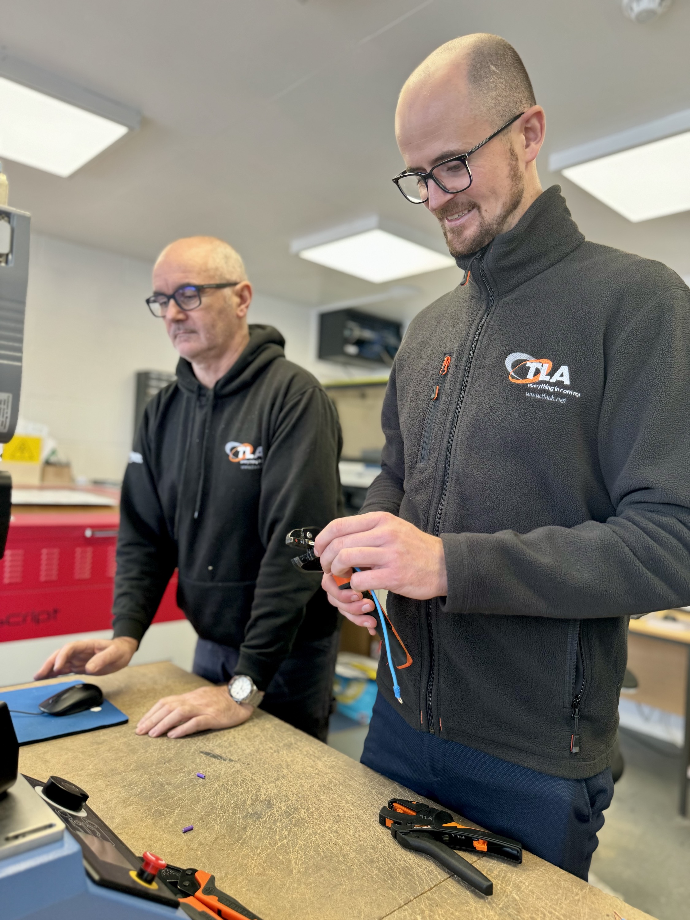 Tool Crimping Calibration Service from TLA